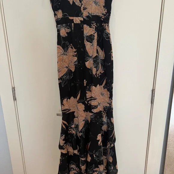 Dress - Picture 4 of 5